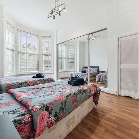 Cozy Wimbledon Apartment Londra Dış mekan fotoğraf